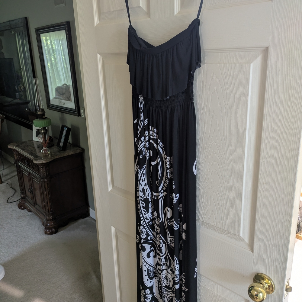 White House Black Market Elegant Black and White Maxi Dress